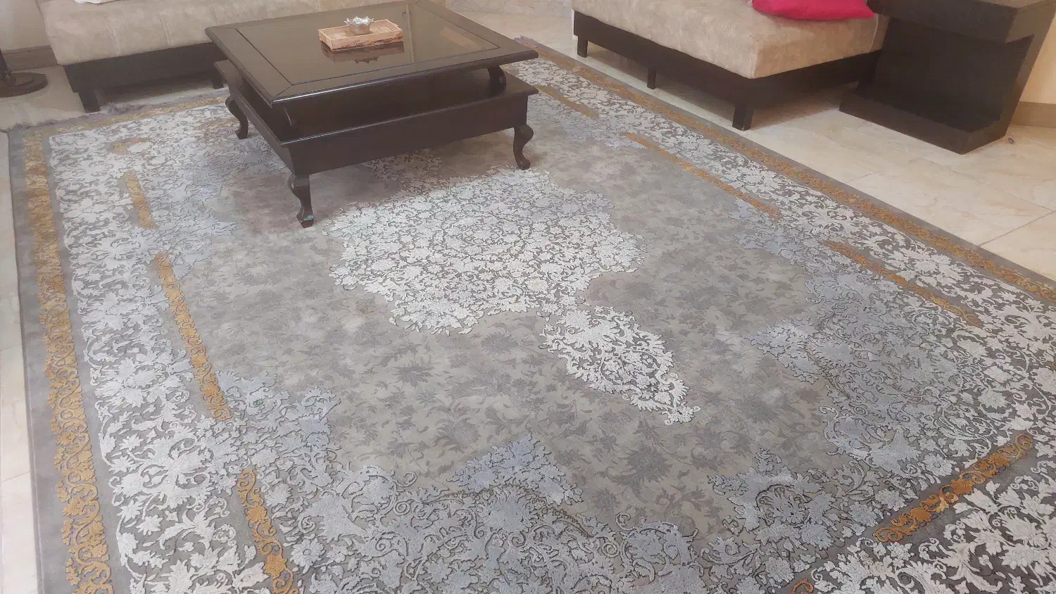 دو تخته فرش نو در حد کارنکرده|فرش|گرگان, |دیوار