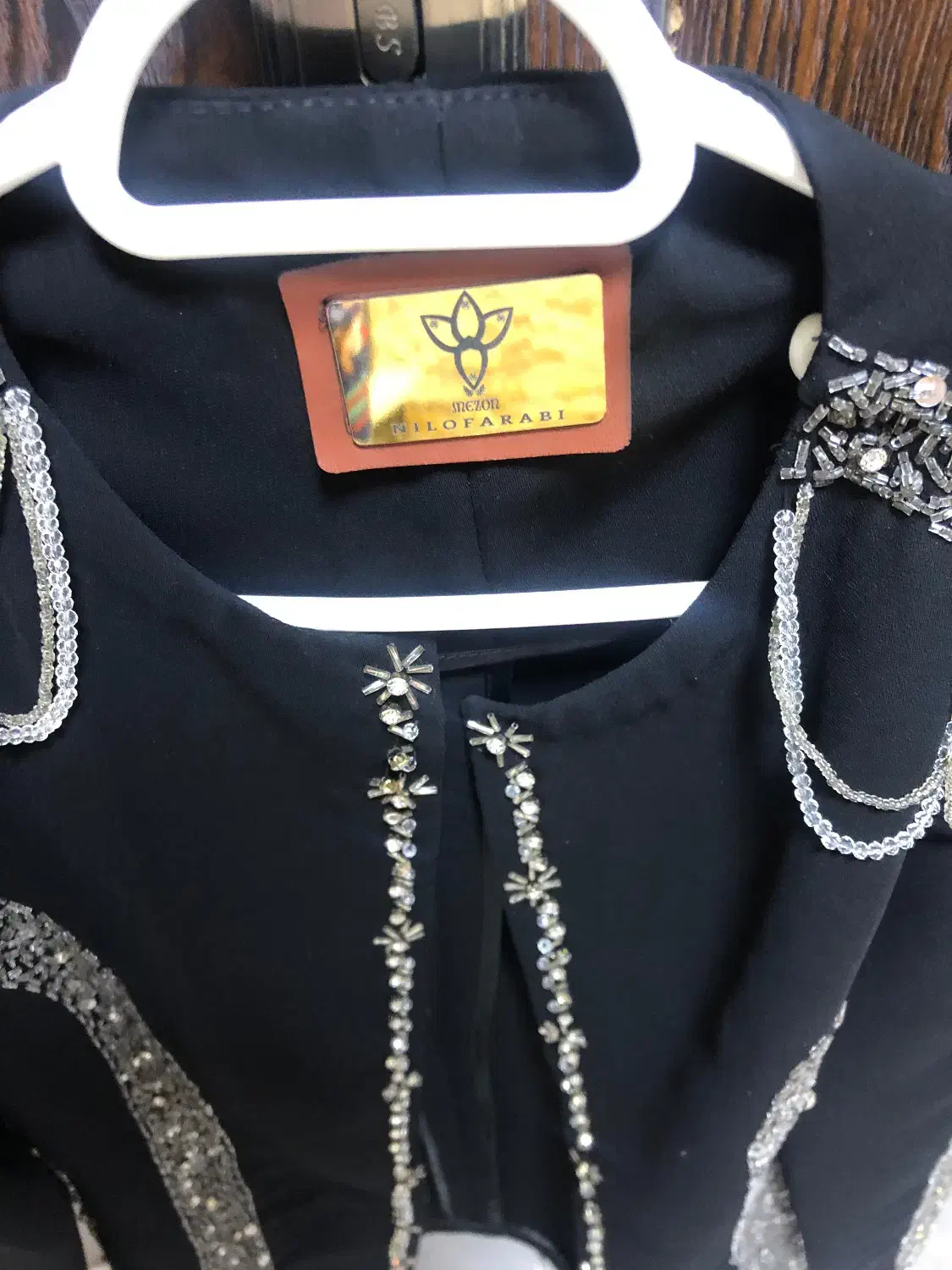 مانتو مجلسی|لباس|بومهن, |دیوار