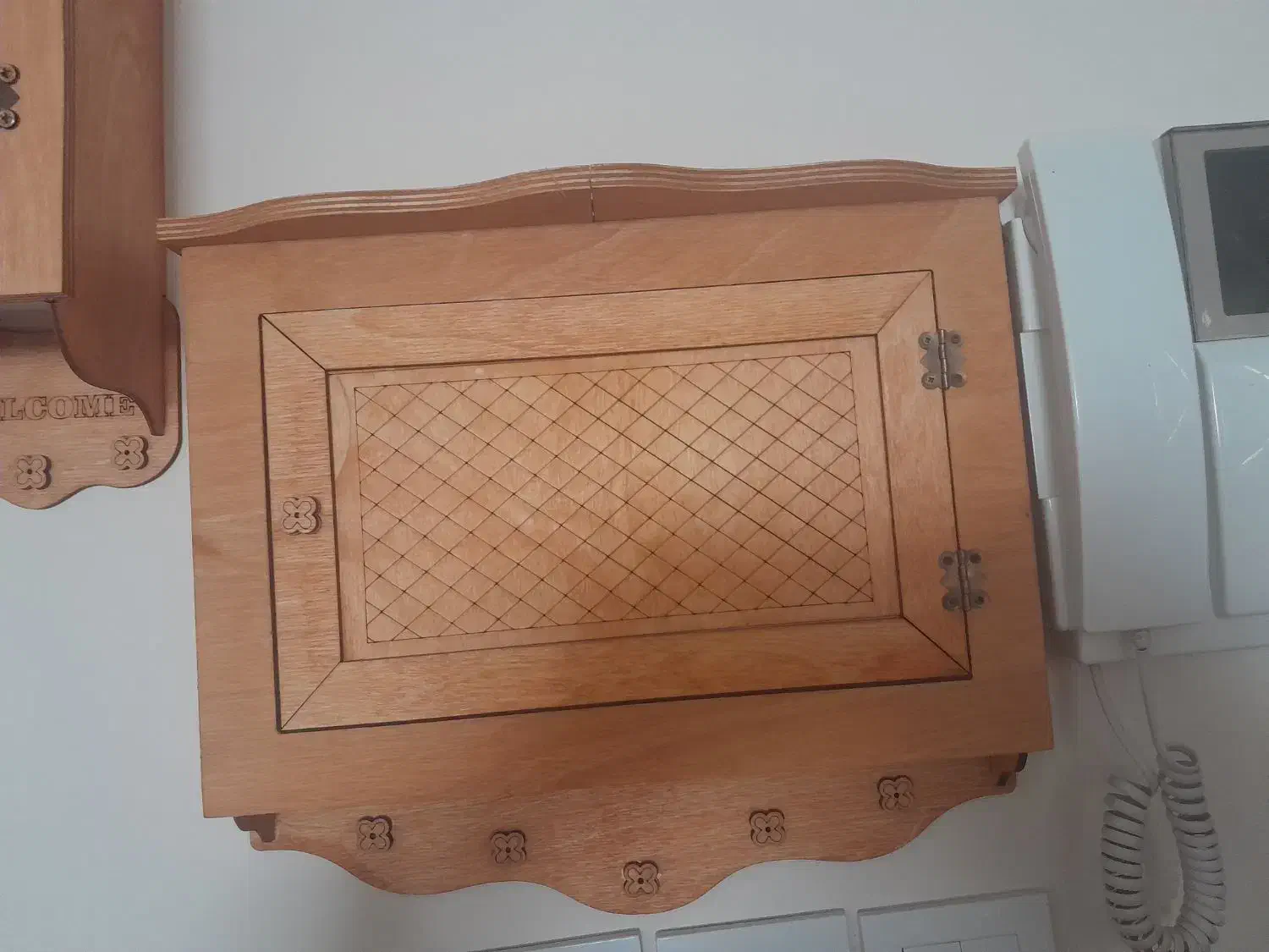 جای برای فلکه گاز برای فلکه تقسیم برق|کتابخانه، شلف، قفسههای دیواری|فردیس, شهرک ارم|دیوار