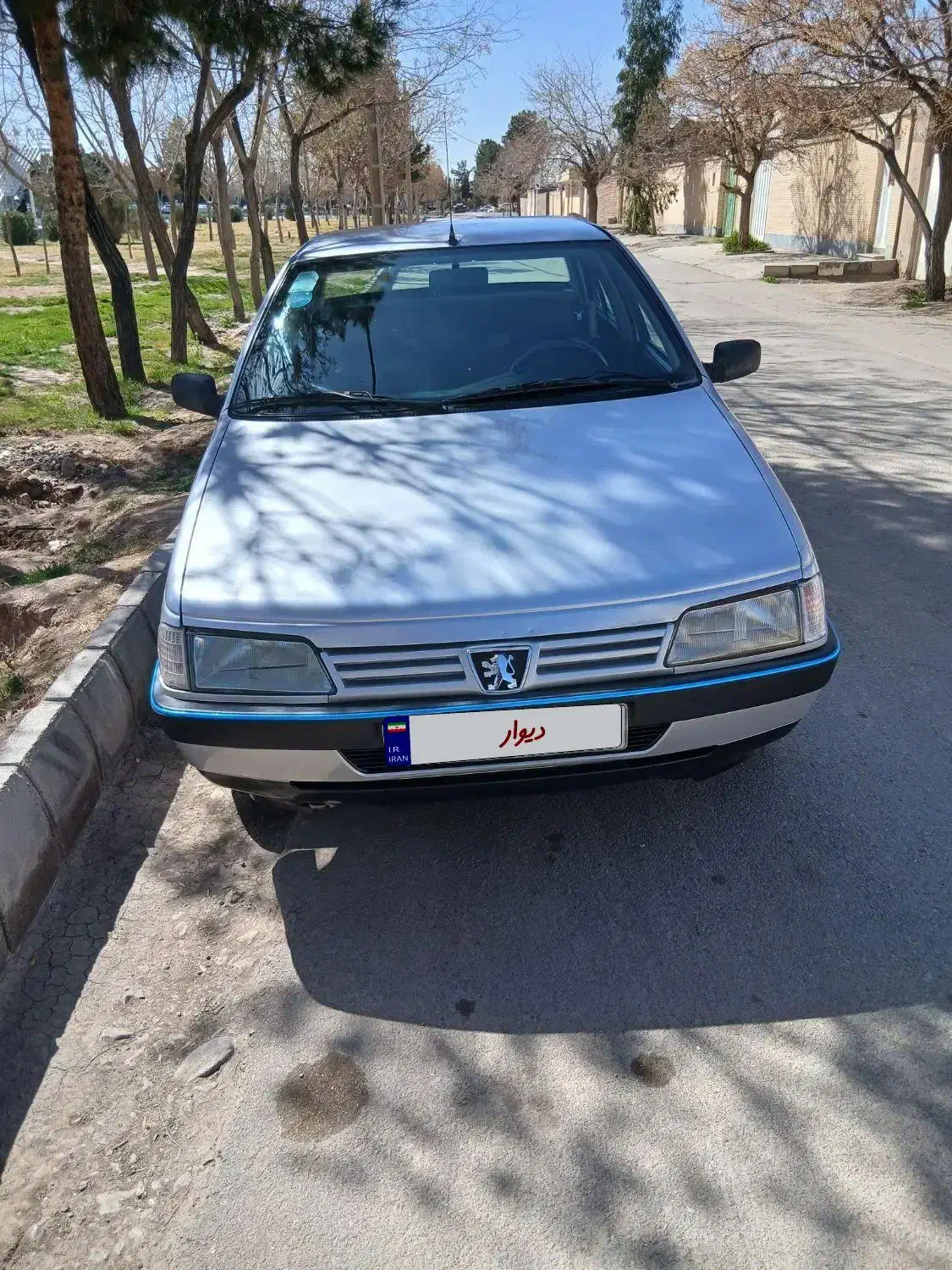 پژو۴۰۵|خودرو سواری و وانت|کرمان, |دیوار