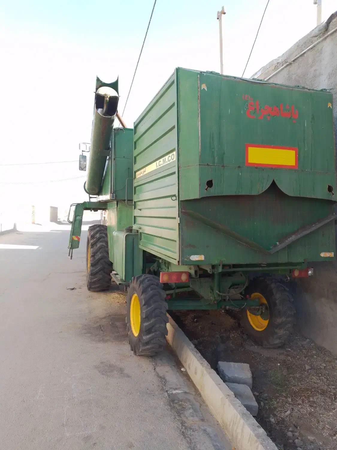 کمباین مدل ۸۵ موتوربنز۹۱۱|خودرو سنگین|خرامه, |دیوار