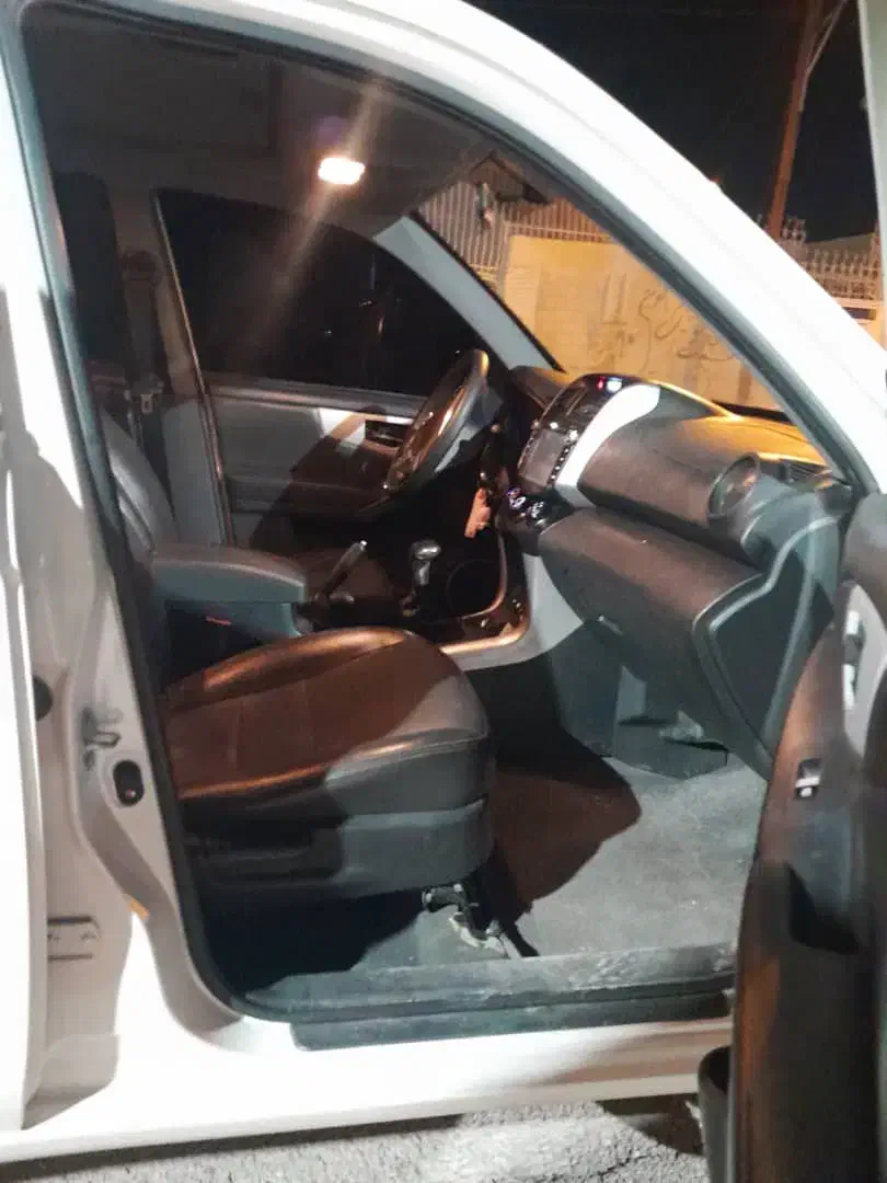 ایکس ۶۰ در حد صفر|خودرو سواری و وانت|شیراز, شهرک مدرس|دیوار