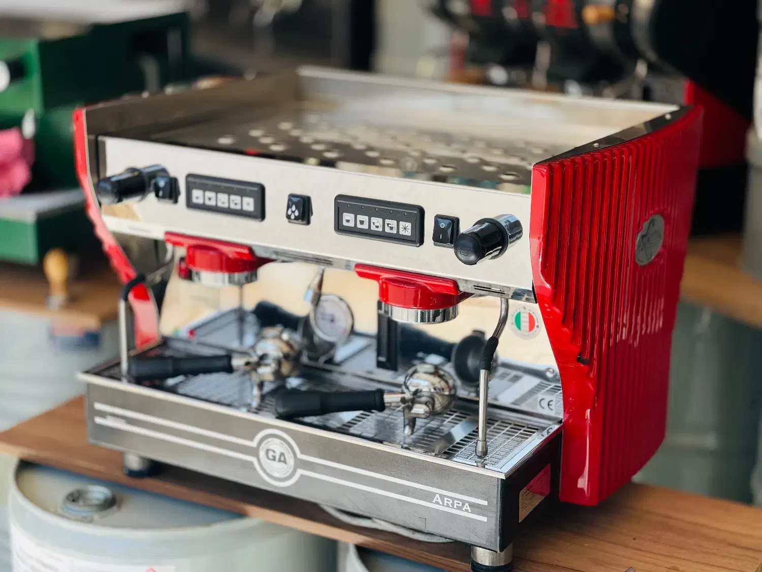 فروش اسپرسوسازلانواآرپادرحدنو|کافی‌شاپ و رستوران|قم, شاه سید علی|دیوار