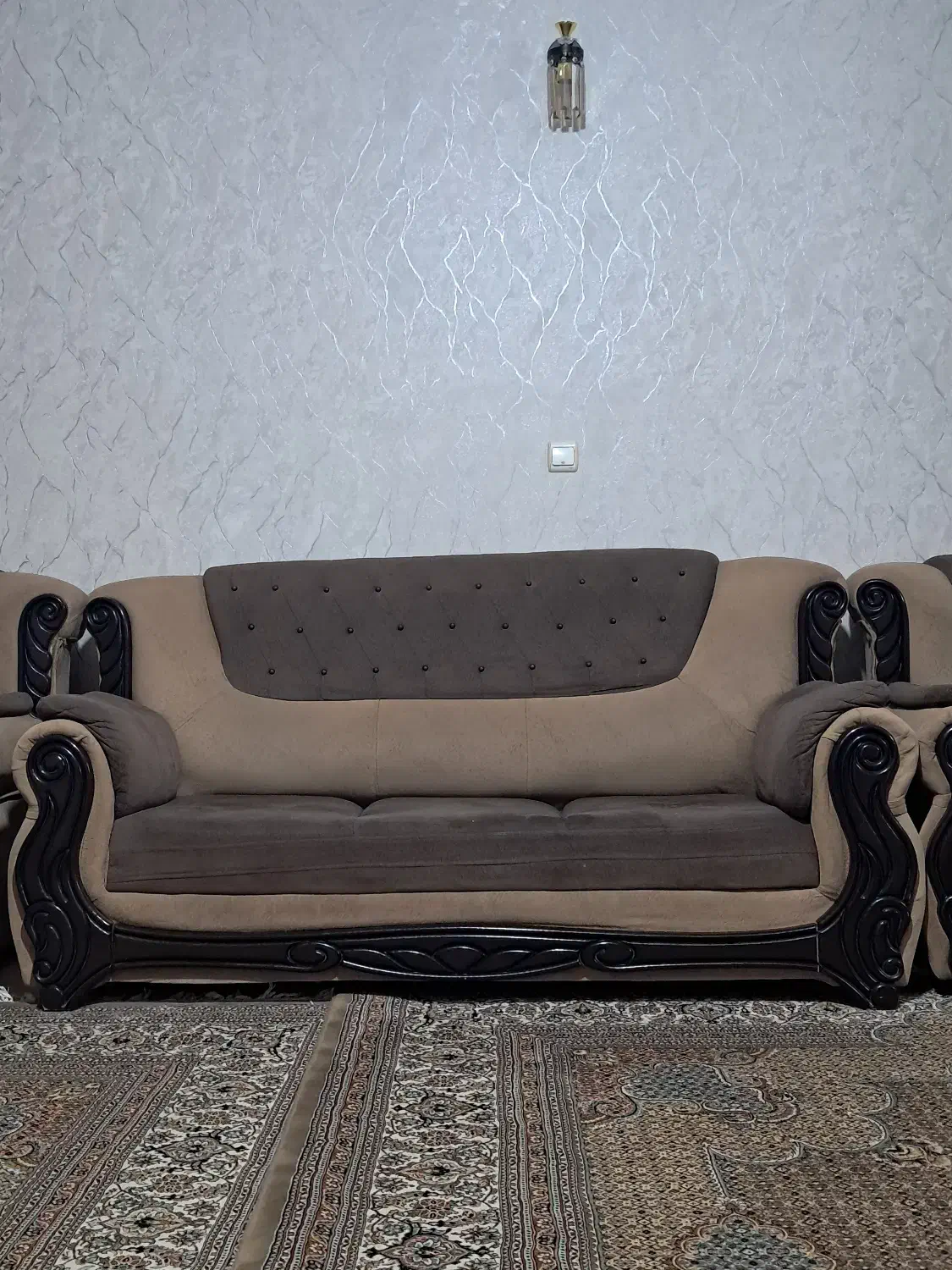 مبل|مبلمان خانگی و میز عسلی|صدرا-فارس, فاز ۲|دیوار