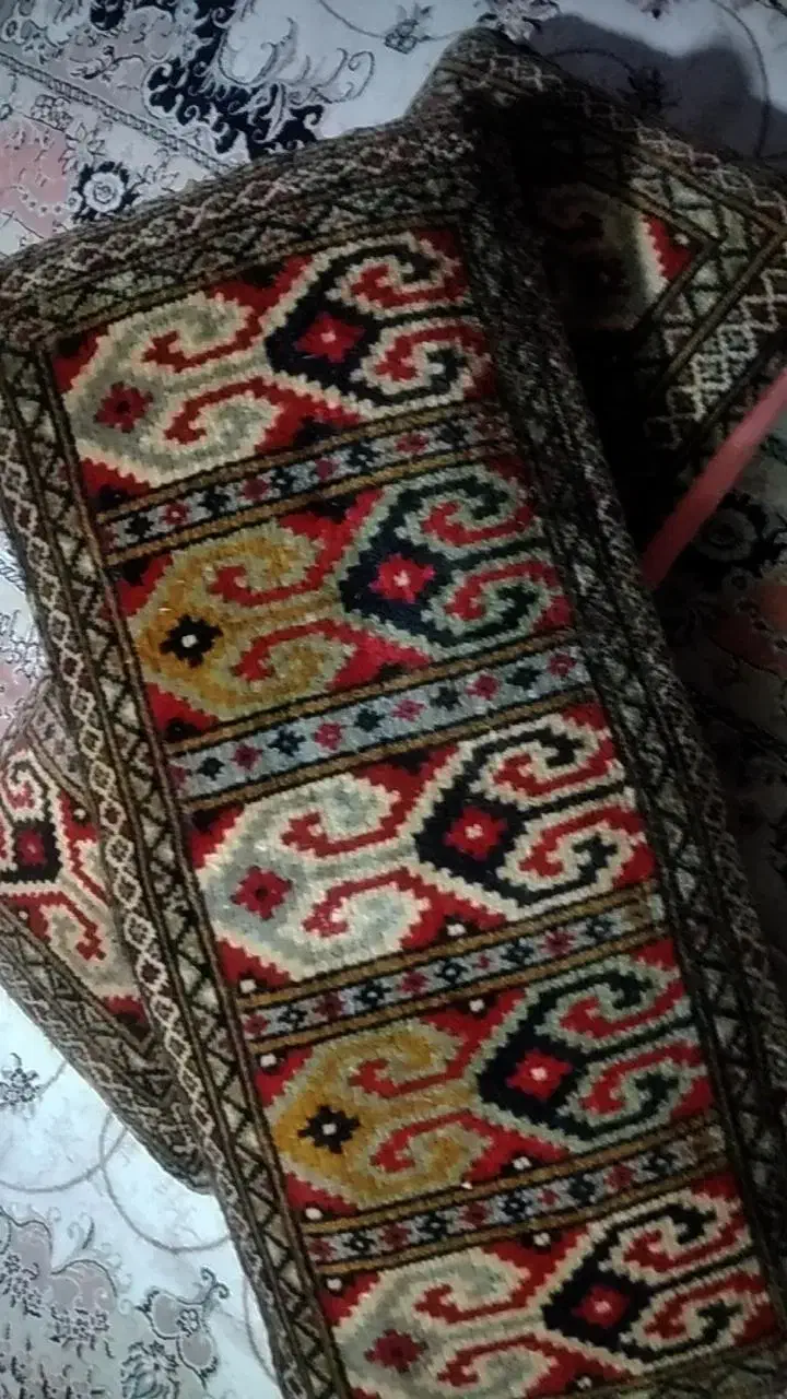 پشتی دستبافت قدیمی|پشتی|آزادشهر, |دیوار