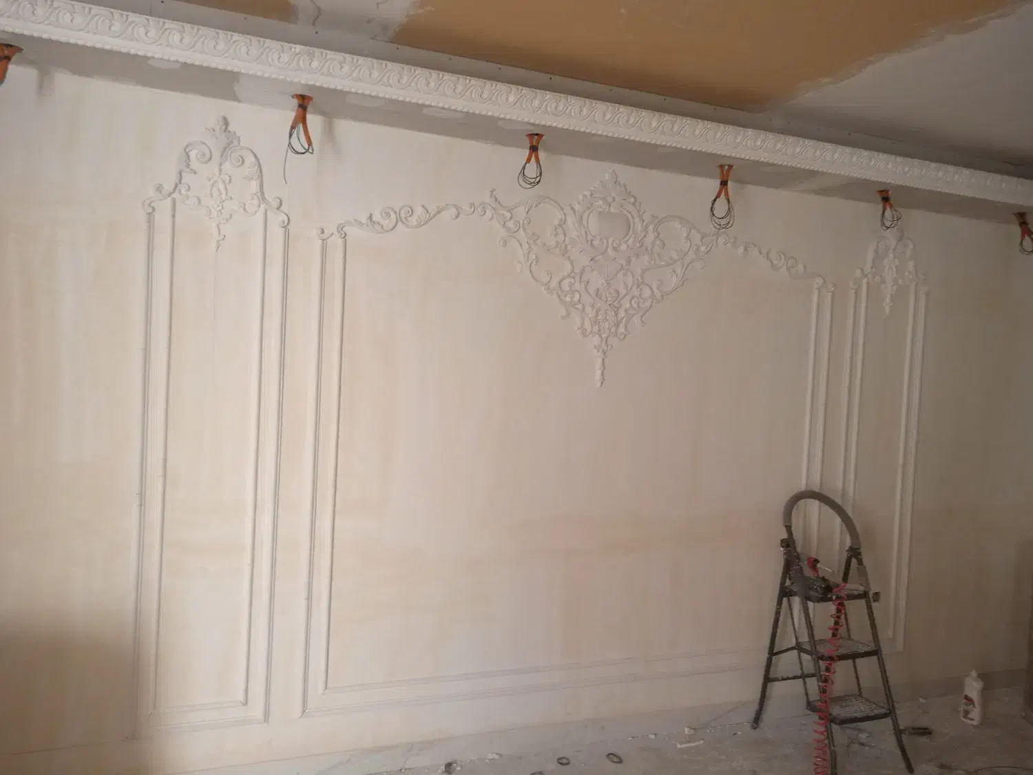 گچبری پیش ساخته قاب گچبری|خدمات پیشه و مهارت|ری, سرتخت|دیوار