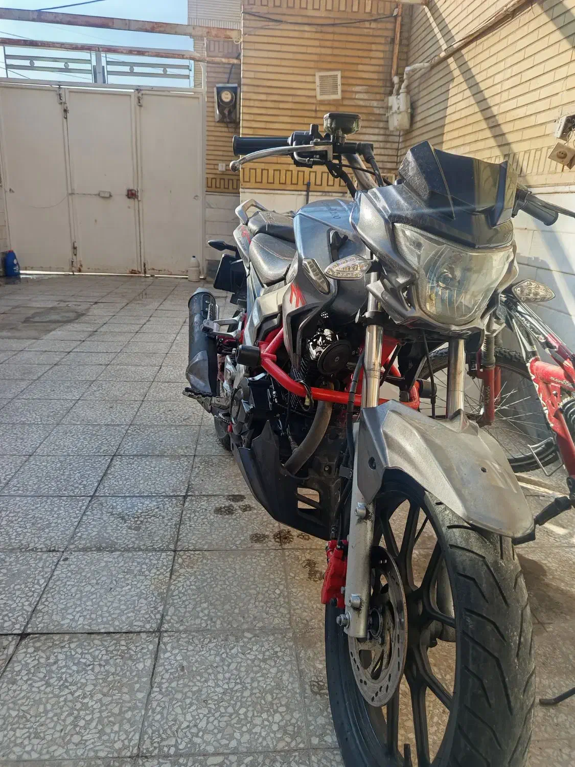 دینو ۲۰۰|موتورسیکلت|قم, شهرک توانیر|دیوار