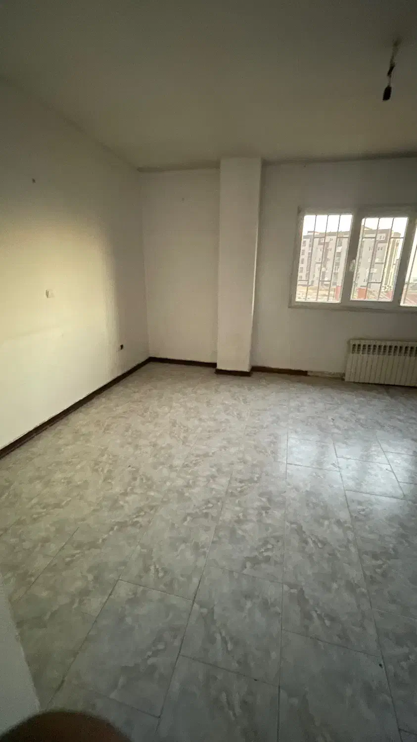 فروش بوستان همکف فول تخلیه بدون مشرف|فروش آپارتمان|هشتگرد, شهرک بوستان|دیوار