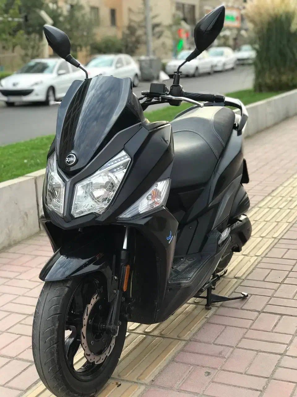 j200|موتورسیکلت|فردیس, فردیس|دیوار