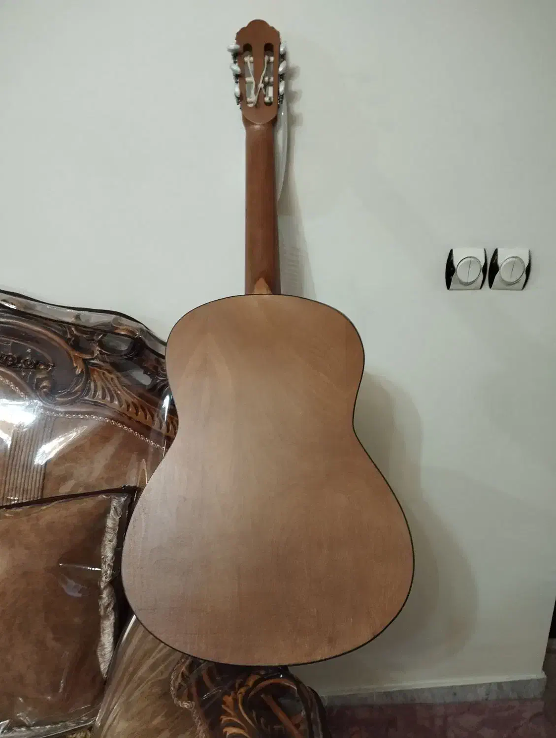 معاوضه گیتار با باغلاما|گیتار، بیس، امپلیفایر|تبریز, |دیوار