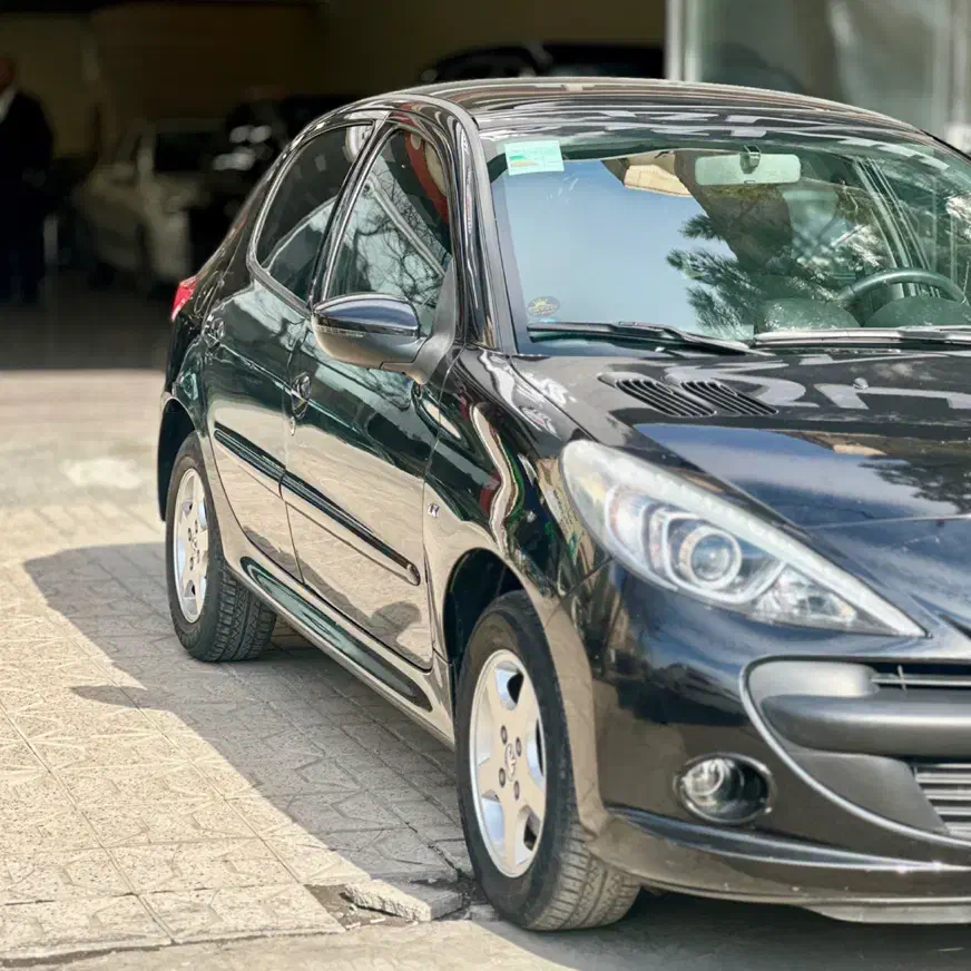 ۲۰۷ پانا ۱۴۰۰ /نقد و اقساط|خودرو سواری و وانت|مشهد, دانشجو|دیوار