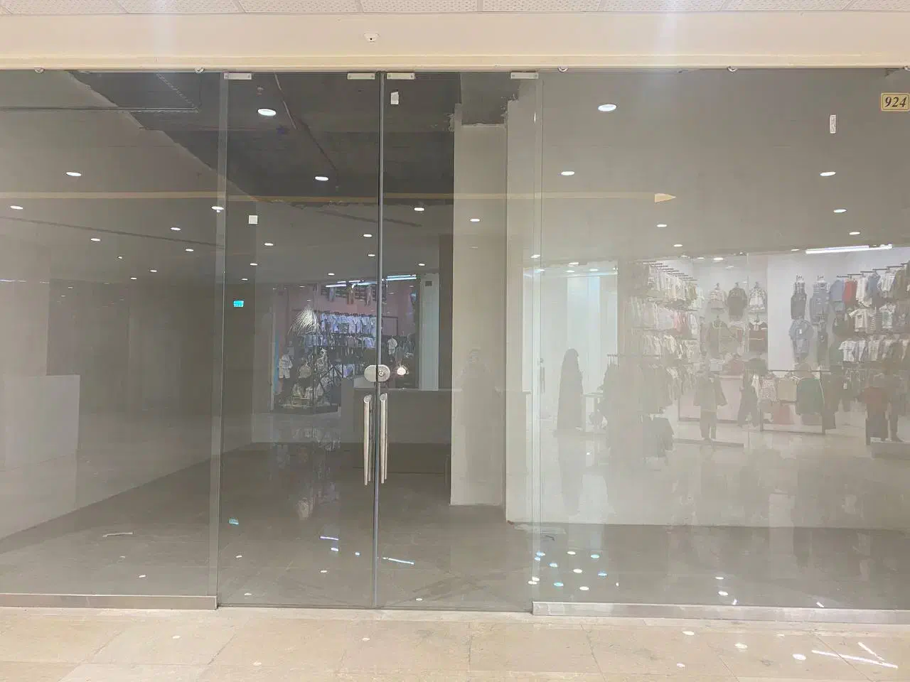 مغازه ۳۸ متری مجتمع تجاری ۱۷ شهریور|اجارهٔ مغازه و غرفه|مشهد, هفده شهریور|دیوار