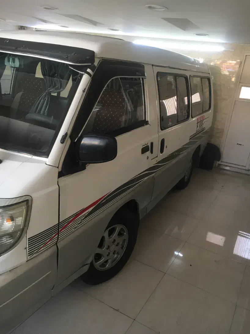 دلیکا شخصی مدل۲۰۰۷|خودرو سواری و وانت|تبریز, |دیوار