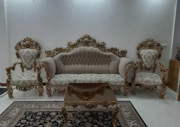 سلطنتی|مبلمان خانگی و میز عسلی|الیگودرز, |دیوار