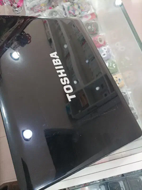 لب تاب|رایانه همراه|شیراز, غدیر شمالی|دیوار