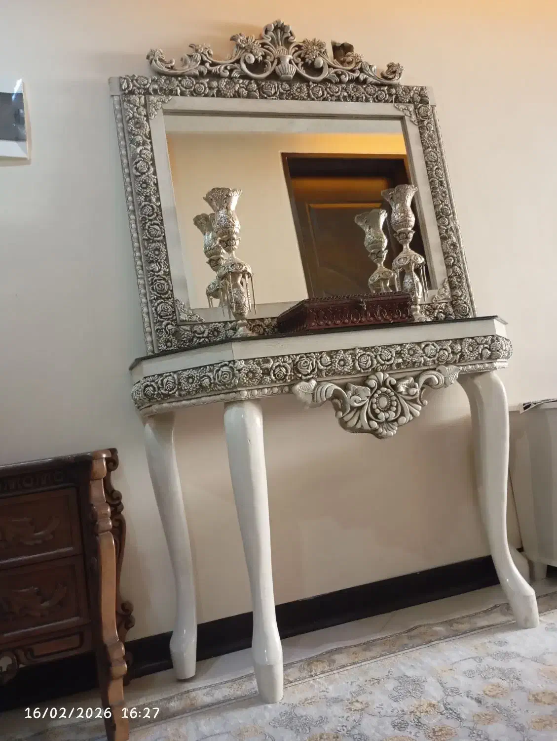 میز کنسول|بوفه، ویترین، کنسول|برخوار, |دیوار