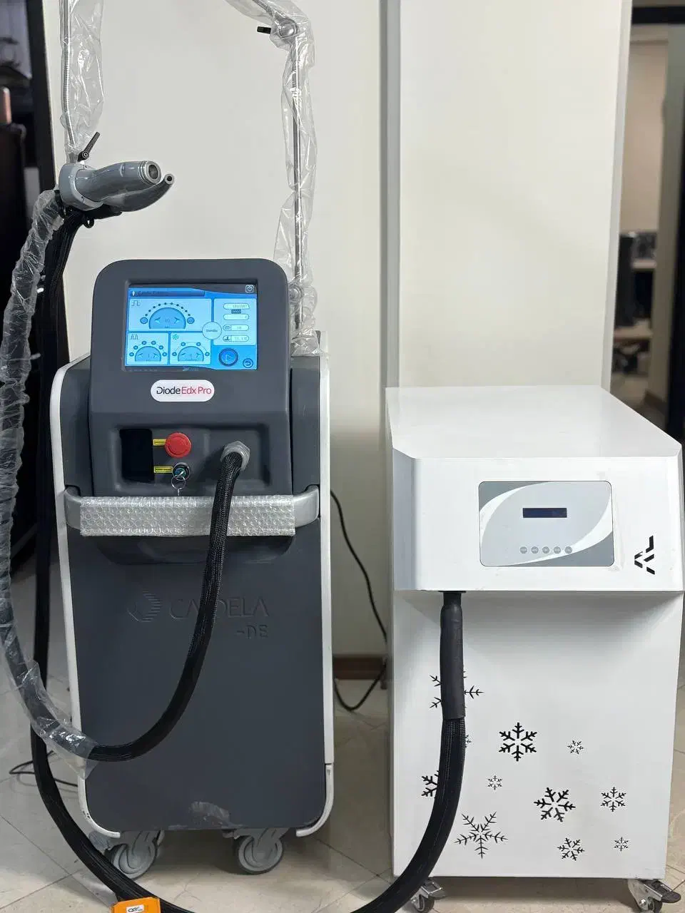 لیزر کندلا ادیشن سه طول موج در حد نو|آرایشی، بهداشتی، درمانی|تبریز, |دیوار