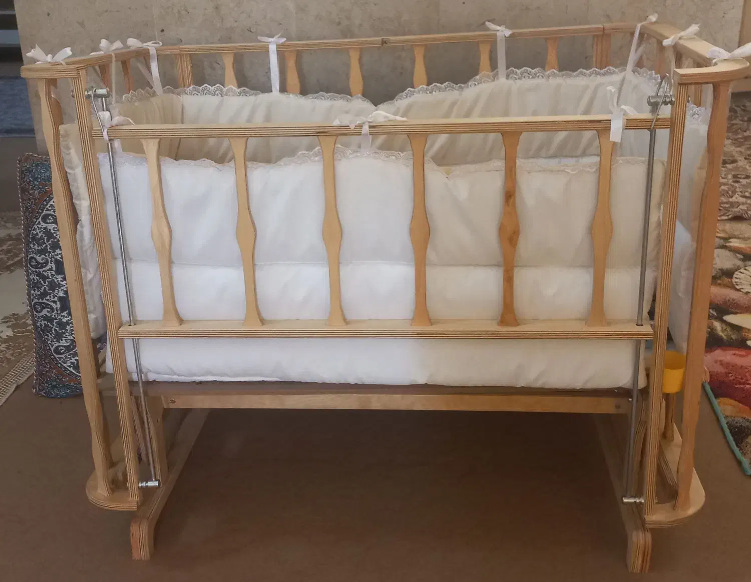 فروش گهواره وتخت کنار مادر|تخت و صندلی بچه|اردکان, |دیوار