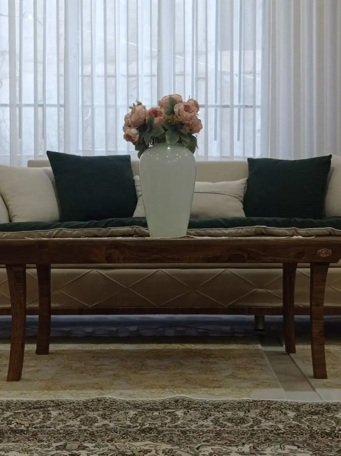 میزجلومبلی وعسلی|مبلمان خانگی و میز عسلی|شیروان (خراسان), |دیوار