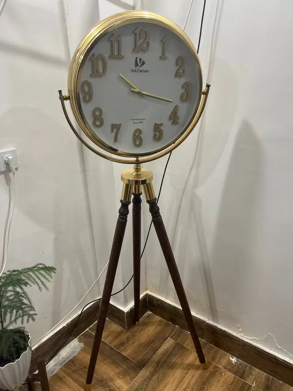 ساعت|ساعت دیواری و تزئینی|کلاله, |دیوار