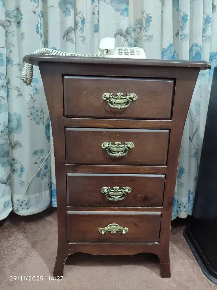 میز تلفن چوبی 4کشو|میز تلفن|اندیشه, اندیشه فاز ۱|دیوار