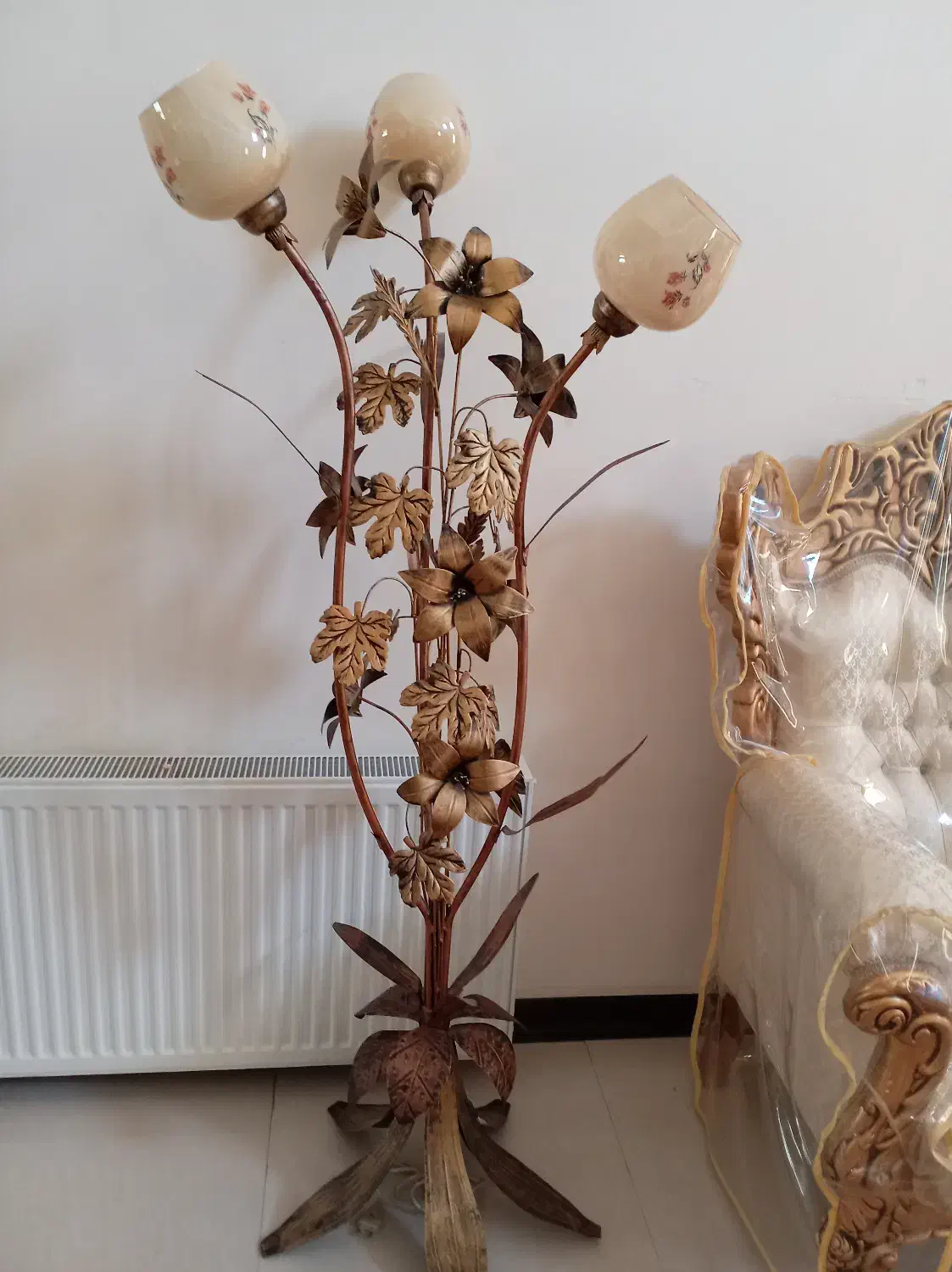 روشنایی تمیز در حد نو|لوستر و چراغ آویز|خرم‌آباد, |دیوار