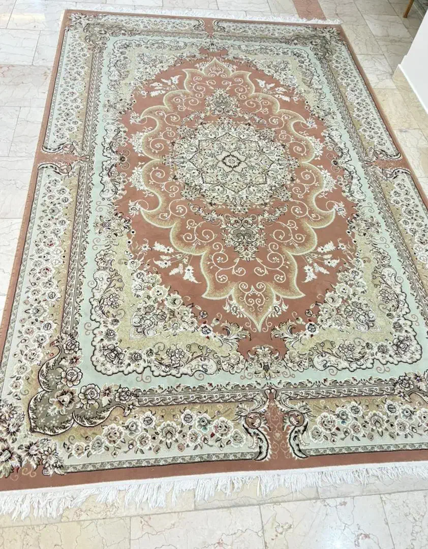 فرش ماشینی ۷۰۰ شانه یک جفت ۹ متری و یک ۶ متری|فرش|تهران, شمشیری|دیوار