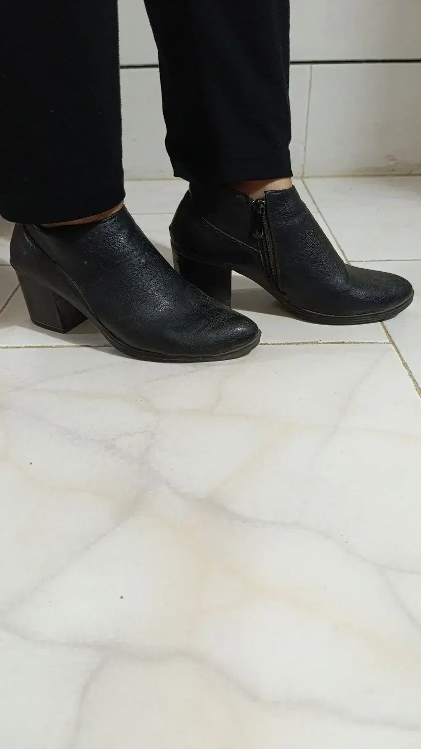 کفش زمستونی|کیف، کفش، کمربند|کاشان, زیدی|دیوار