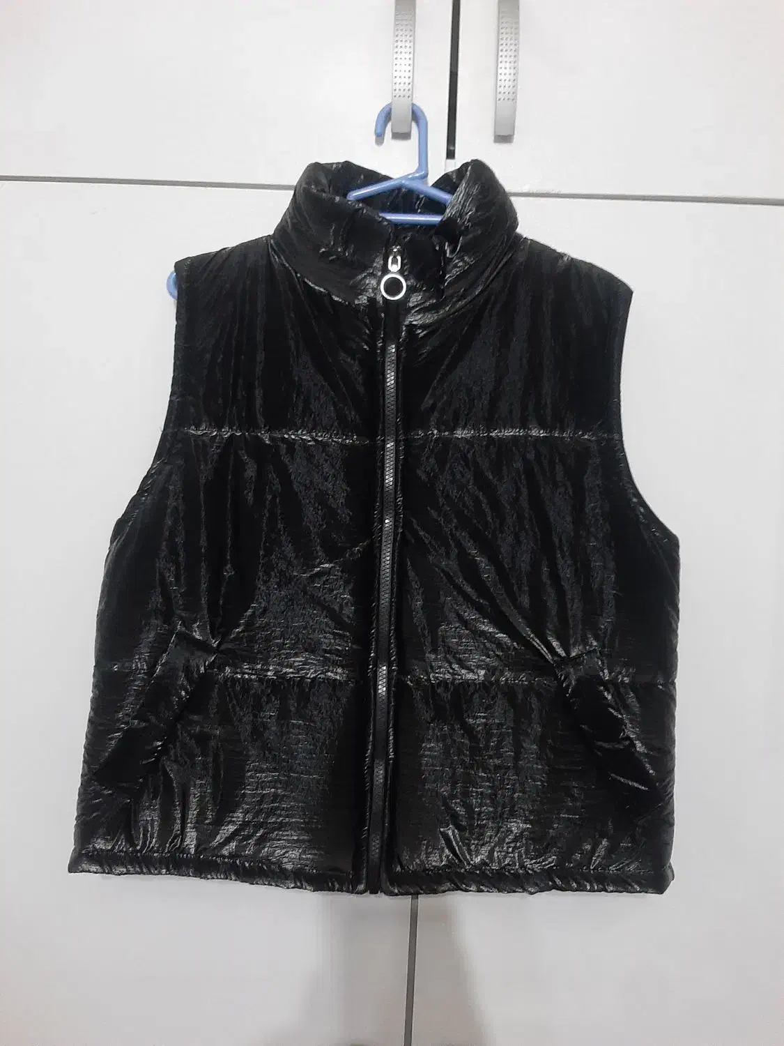 پافر کاملا نو|لباس|رشت, پاستوریزه|دیوار