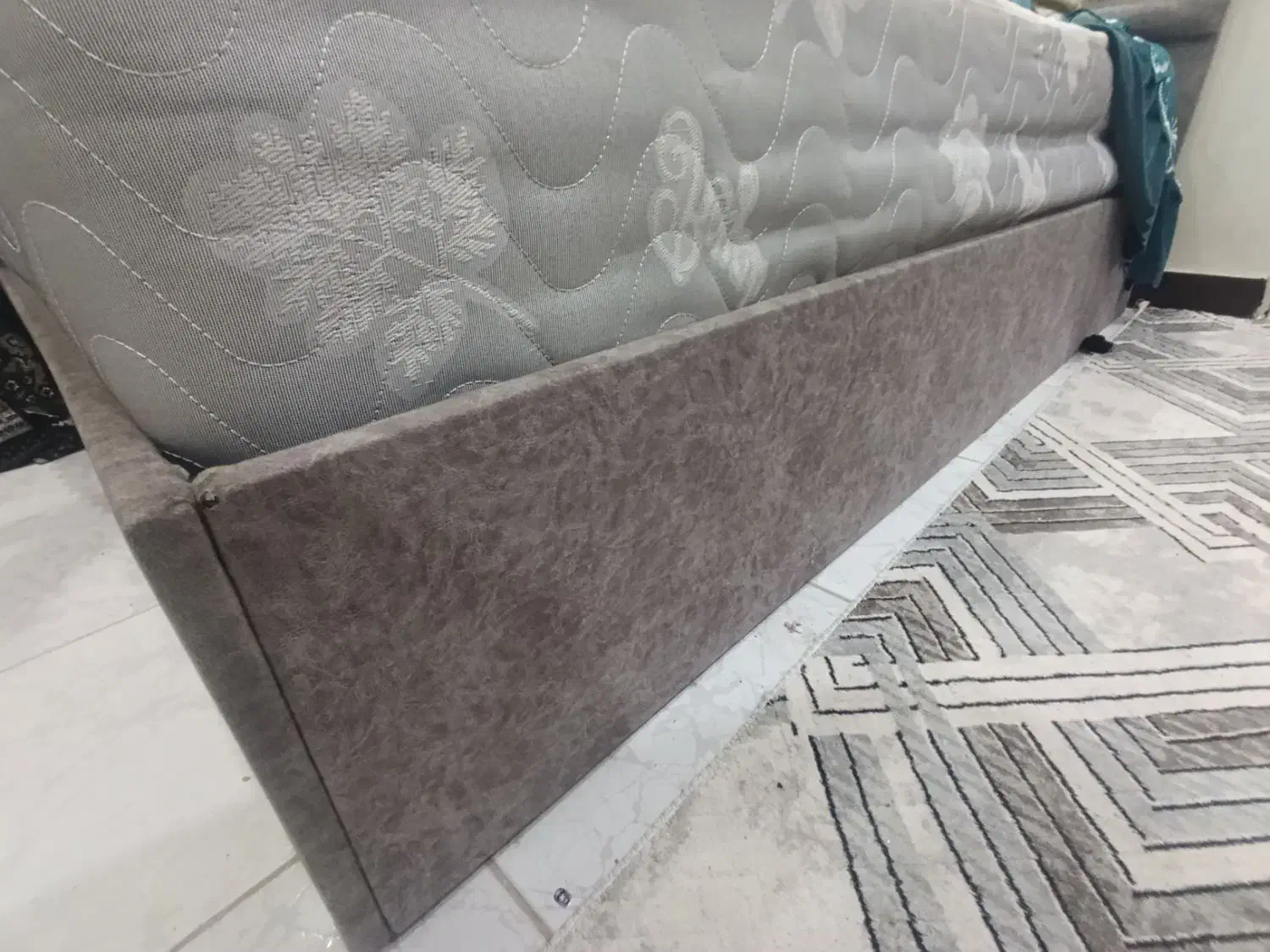 تشک مهدیس|تشک تختخواب|اهواز, کوی مهدیس|دیوار