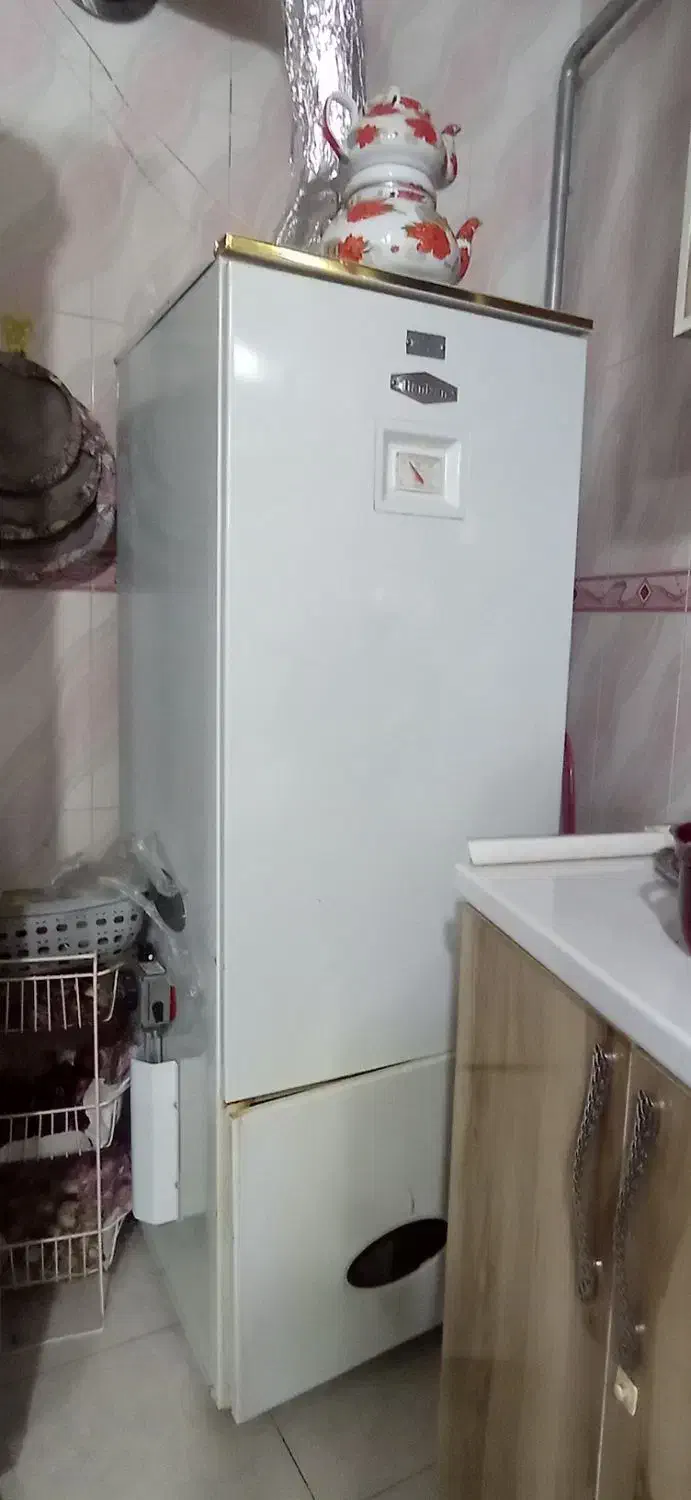 فروش بخاطر خرید دیواری|آبگرمکن، پکیج، شوفاژ|اهر, |دیوار