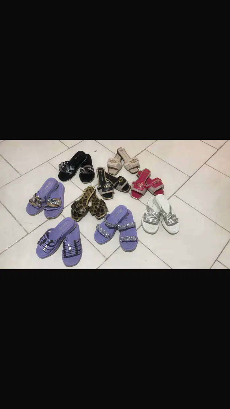 صندل خونگی|کیف، کفش، کمربند|پرند, فاز ۶|دیوار