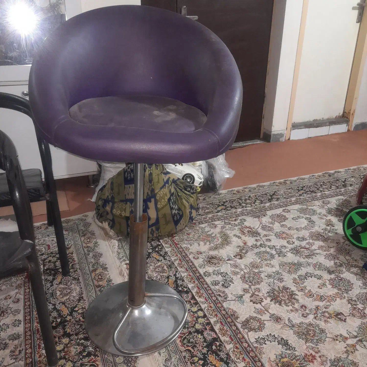 صندلی|آرایشگاه و سالنهای زیبایی|اراک, |دیوار