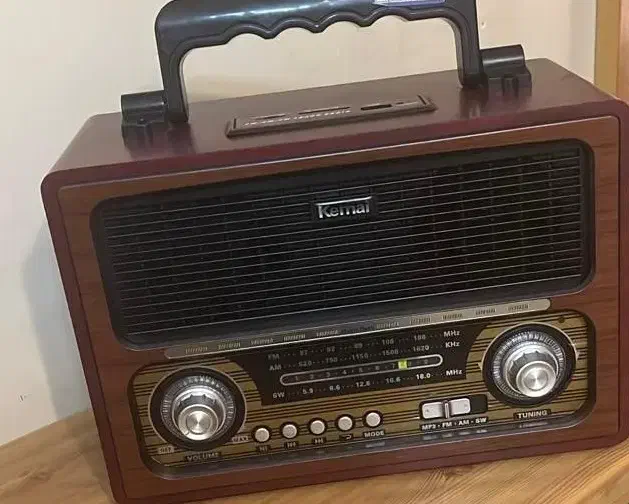 رادیو سنتی با بلوتوث و بلندگو قوی|سیستم صوتی خانگی|مشهد, هنرور|دیوار