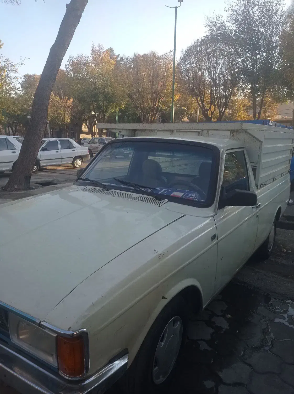 وانت پیکان 88|خودرو سواری و وانت|بروجرد, |دیوار