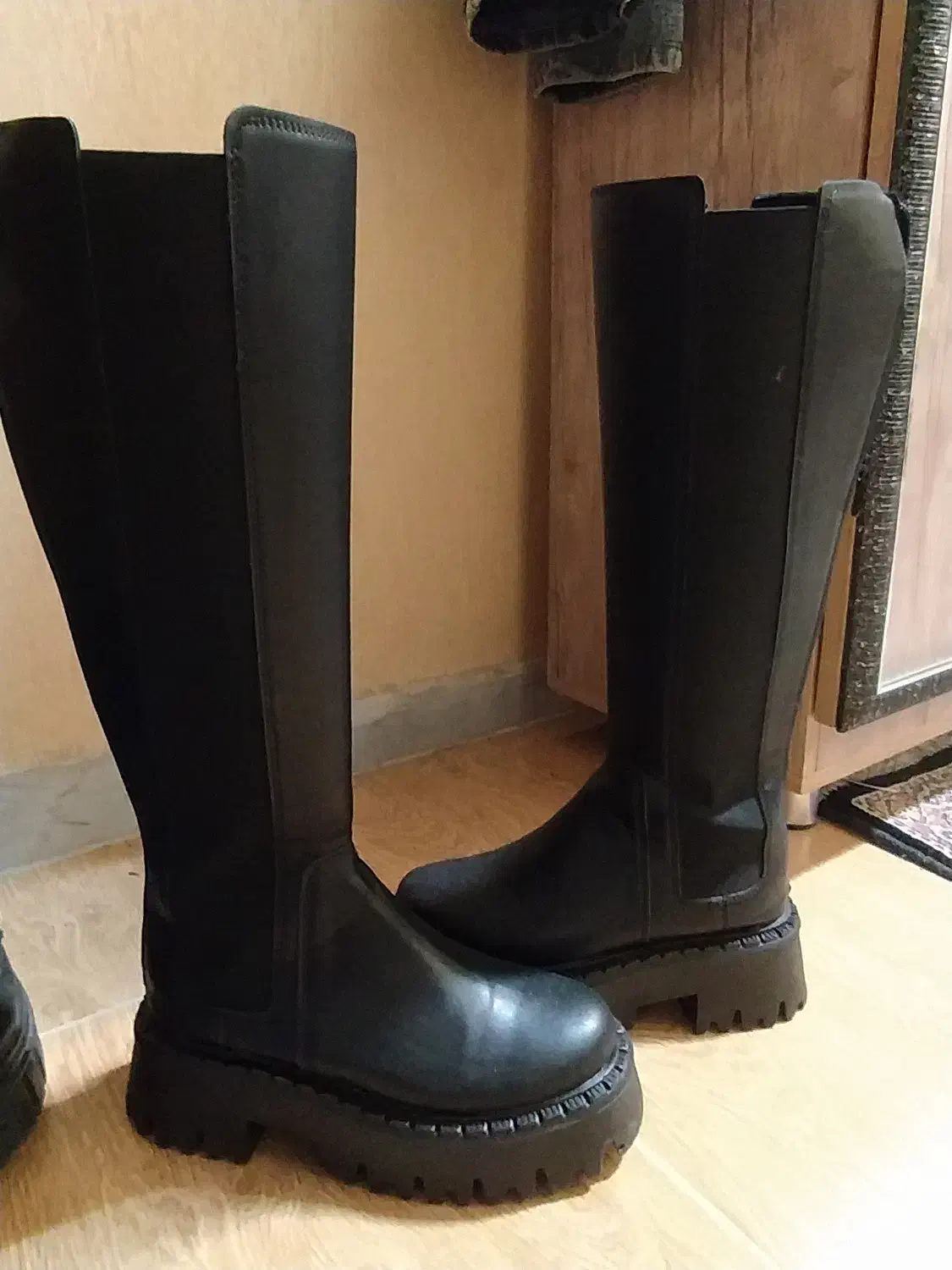 پوتین بلند نو|کیف، کفش، کمربند|تبریز, |دیوار