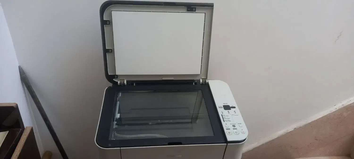 یک عدد پرینتر کانن|پرینتر، اسکنر، کپی، فکس|نیشابور, شهرک فیروزه|دیوار