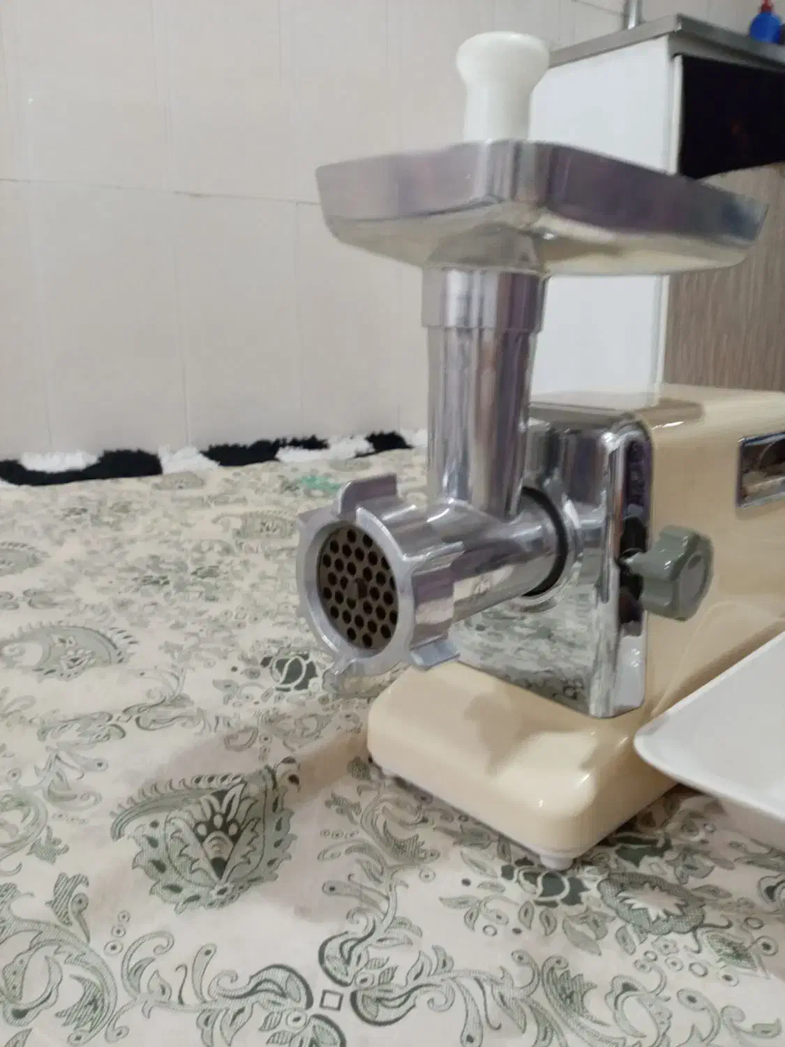 چرخ گوشت|خردکن، آسیاب، غذاساز|اشنویه, |دیوار