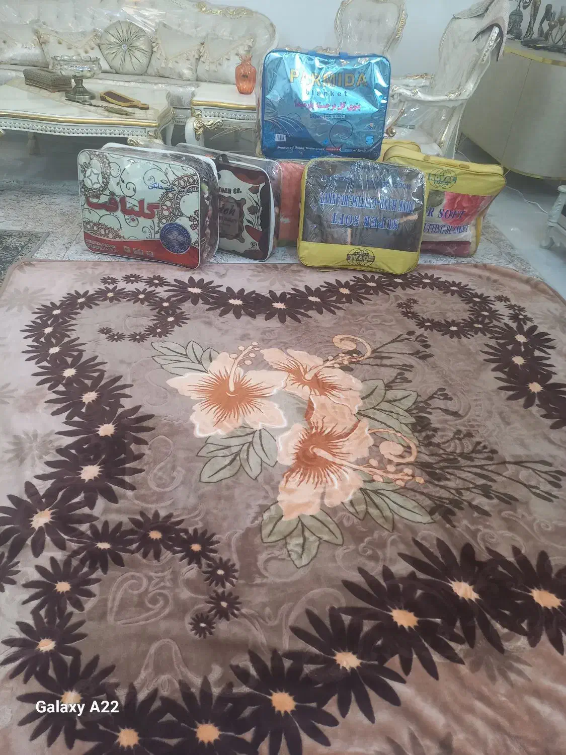 پتو گلبافت دو نفره درطرحهای زیبا آکبند کلی و تکی|رختخواب، بالش، پتو|الشتر, |دیوار