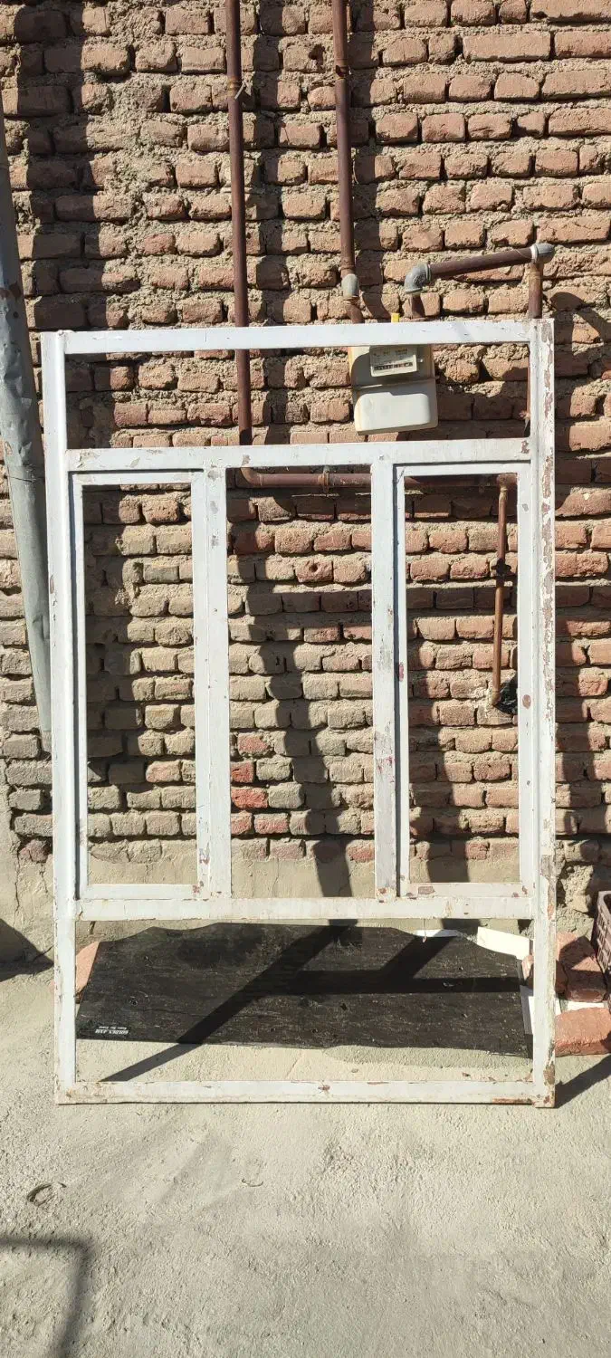 درب *پنجره|مصالح و تجهیزات ساختمان|نقده, |دیوار