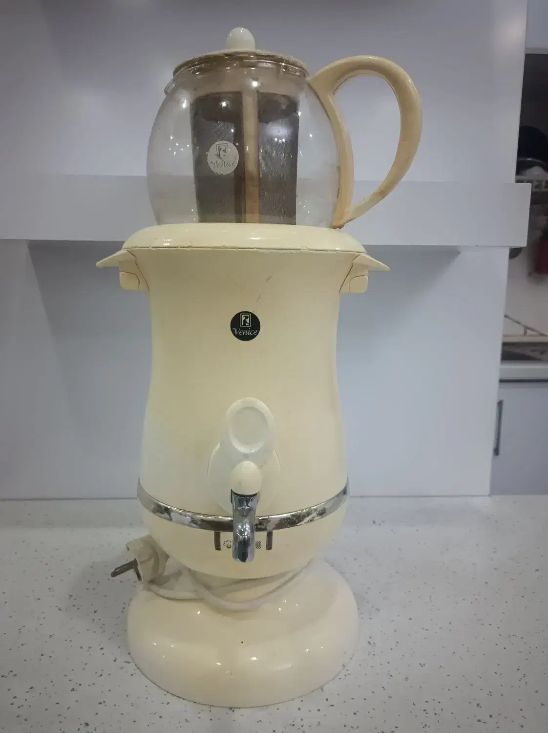 سماور برقی وقوری چای ساز|سماور، چای‌ساز، قهوه‌ساز|رشت, منظریه|دیوار