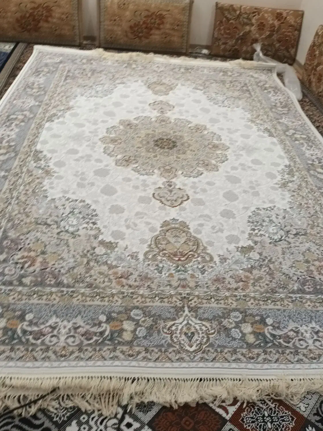 فرش نو ی ۱۲ متری دو تا ۹ متری|فرش|قزوین, |دیوار