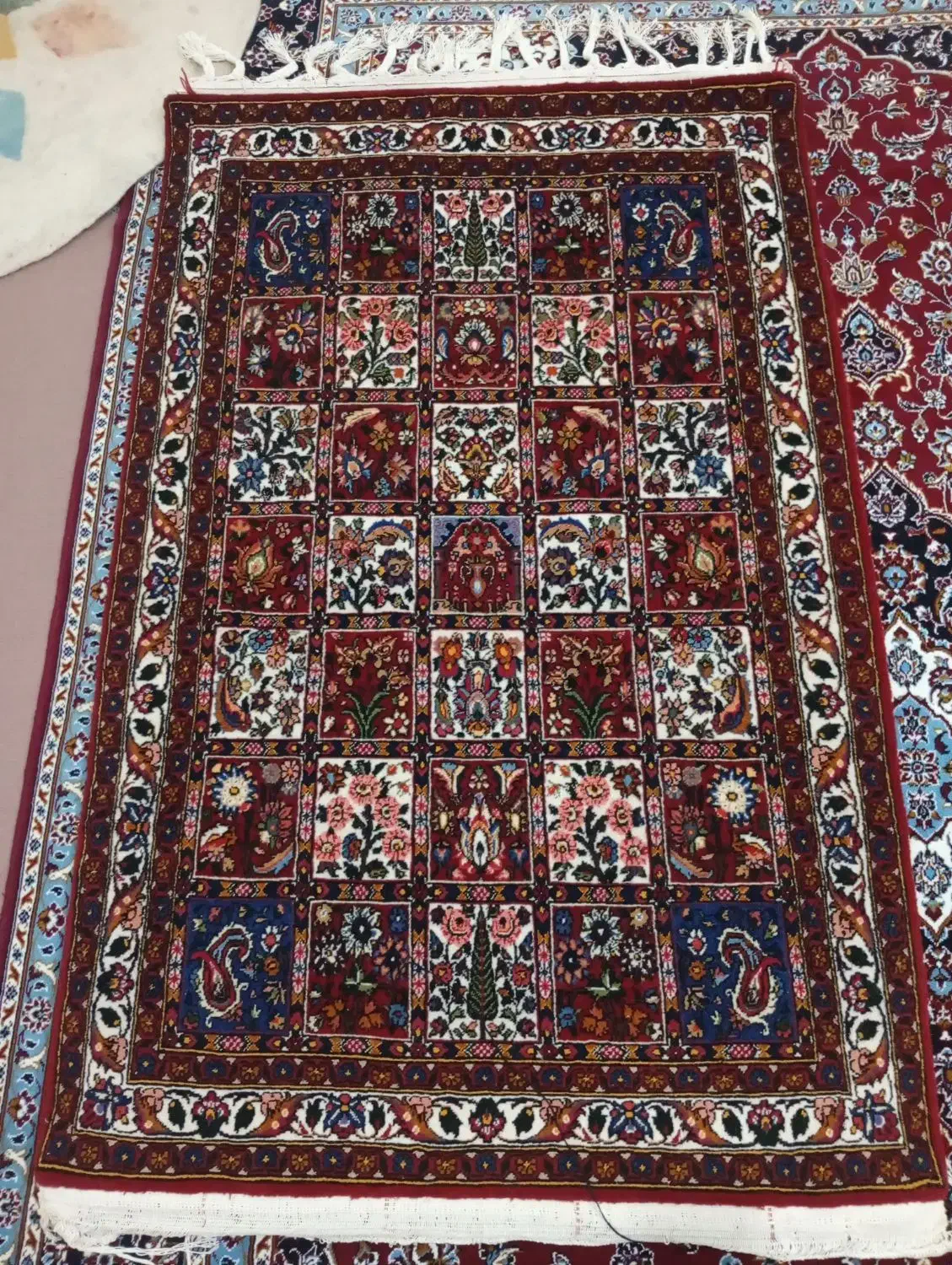 فرش دستباف چالیشتری رنگ ثابت|فرش|شهرکرد, |دیوار