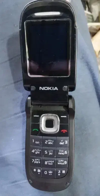 نوکیا 2660 تاشو اصل فلاندی قدیمی|موبایل|تهران, اسفندیاری|دیوار