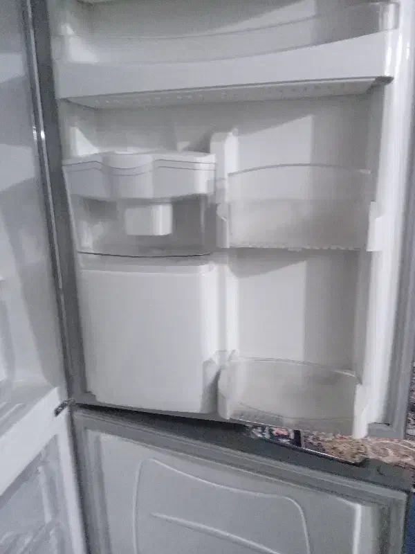 فروش فوری   قیمت توافقی|یخچال و فریزر|پاکدشت, حصار امیر|دیوار