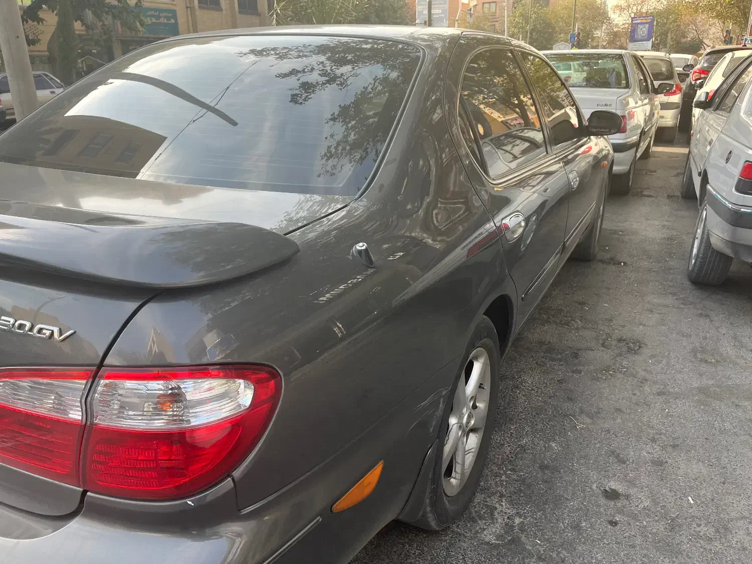 ماکسیما ۸۴ دو برگ سند|خودرو سواری و وانت|اصفهان, پارک سلمان فارسی|دیوار