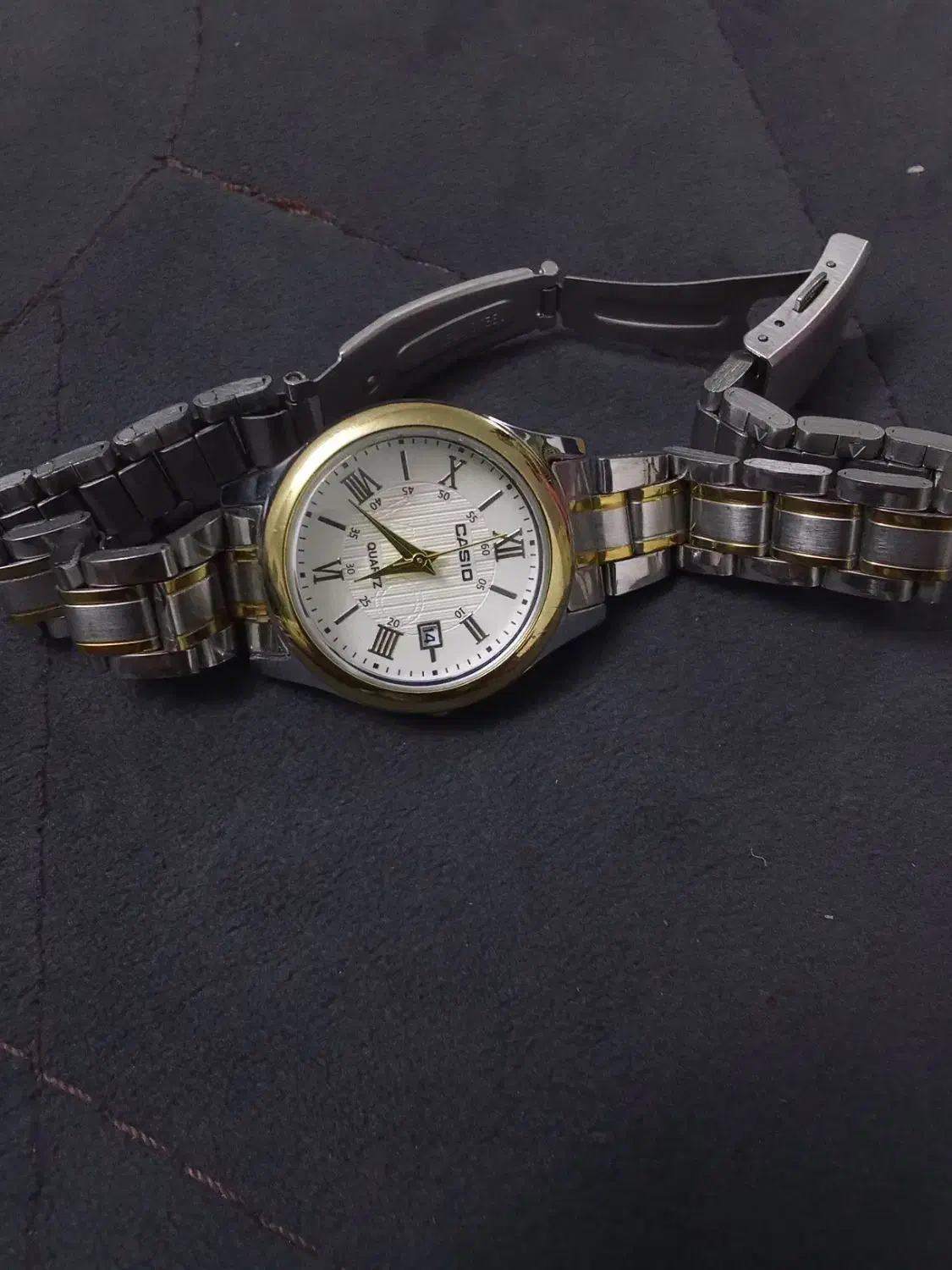 ساعت می زنانه|ساعت|قم, شهرک امام حسین|دیوار