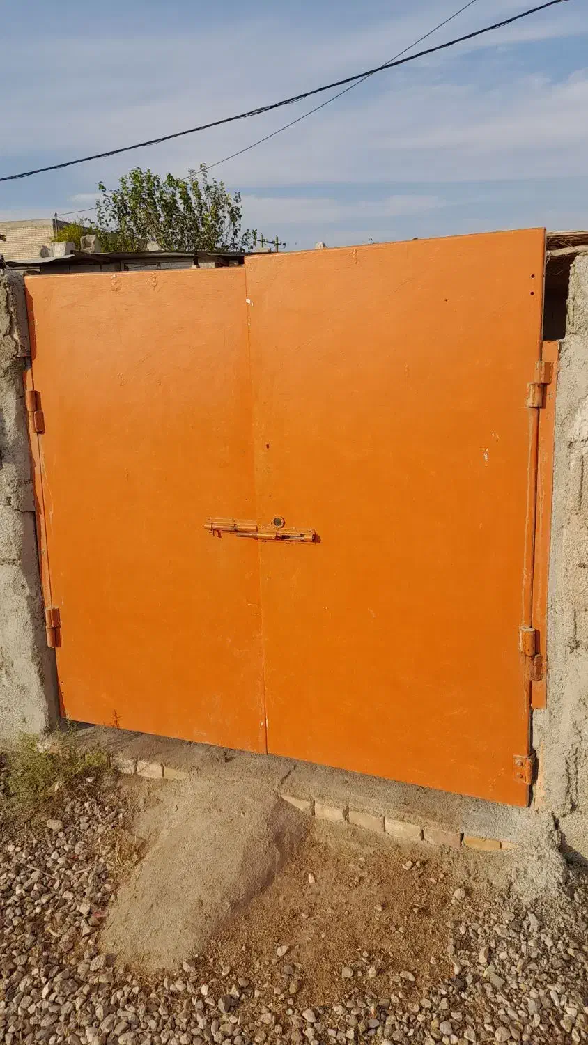 در آهنی دولت خیلی سنگین|مصالح و تجهیزات ساختمان|گنبد کاووس, |دیوار