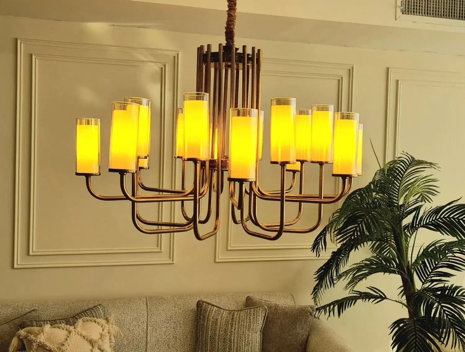 لوستر ۱۶ شاخه برنزی|لوستر و چراغ آویز|کرج, عظیمیه|دیوار