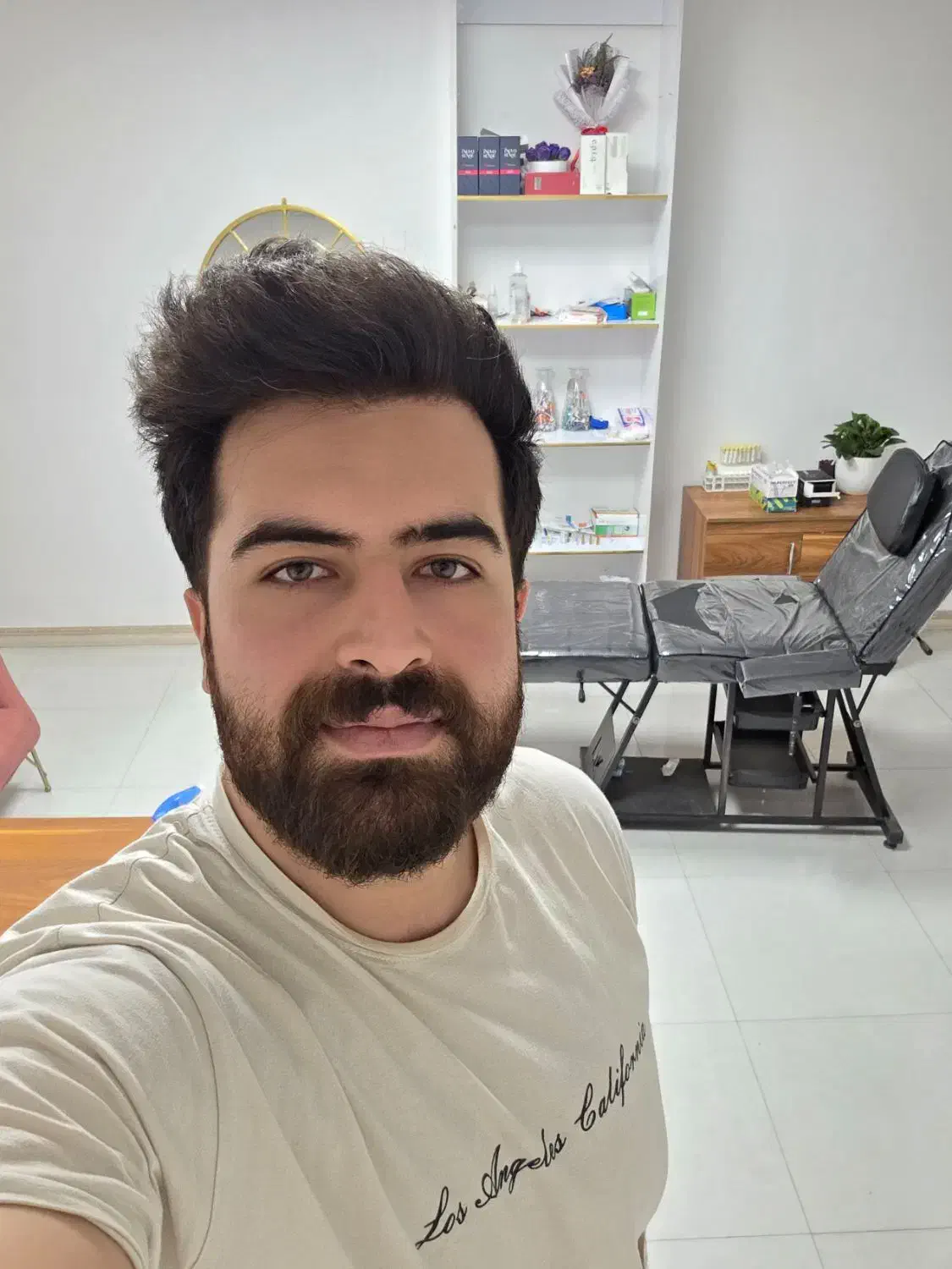 ادمین خفن میخام|استخدام درمانی، زیبایی، بهداشتی|نظرآباد, رسالت|دیوار